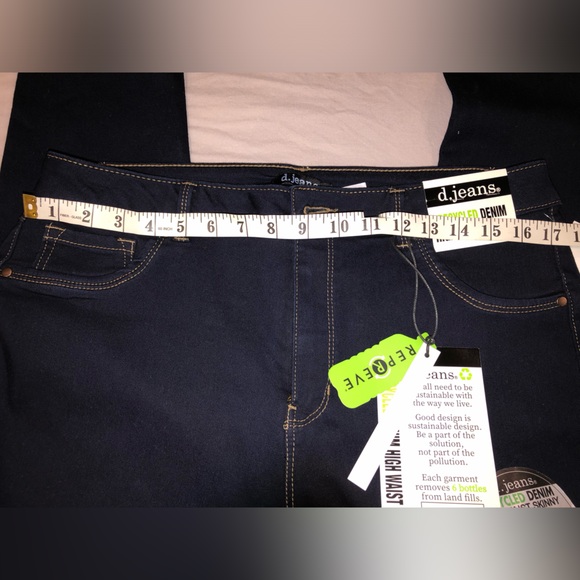 D.Jeans | High Waist Skinny Jeans; Size β16β - Picture 5 of 13